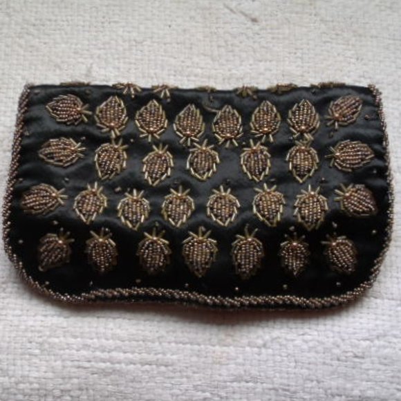 Vintage Black and Gold Beaded Clutch Purse - Picture 2 of 8